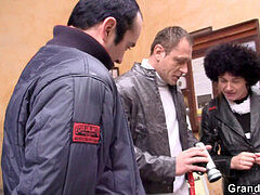 Ondergoed, Rijpe lesbienne, Moeder die ik wil neuken, Trio