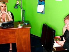 Grote kont, Grote lul, Grote mammen, Blond, Pijpbeurt, Hondjeshouding, Moeder die ik wil neuken, Tieten likken