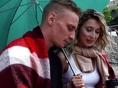 Blonde, Sucer une bite, En gros plan de très près, Éjaculation interne, Grossier, Hard, Léchez, Adolescente