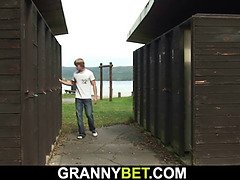 Mooi, Blond, Pijpbeurt, Oudere vrouw, Diep in de keel, Rijpe lesbienne, Moeder, Stiefmoeder