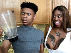 Gros cul, Gros seins, Noire, Sucer une bite, En levrette, Grosse, Hard, Mère que j'aimerais baiser