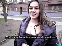 Sucer une bite, Brunette brune, Queue, Léchez, Argent, Seins naturels, Orgasme, Chevaucher