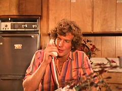 Grosse bite, Sucer une bite, Gode, Hard, Lesbienne, Léchez, Actrice du porno, Rétro ancien