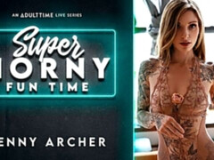 Doigter, Béant, Branlette thaïlandaise, Masturbation, Mère que j'aimerais baiser, Rasée, Solo, Tatouage