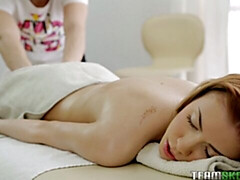 18, デカ尻, バック, マッサージ, 自然山雀, ガリガリ, ティーン, オッパイの