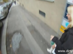 Blond, Pijpbeurt, Buiten, Gezichtspunt, Openbaar, Tiener