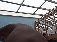 Young Cuckold Let Stranger Nail Slutty Girlfriend By Pool