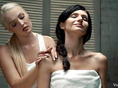 Arsch, Fingern, Lecken, Masturbation, Natürlichen titten, Muschi, Entkleiden, Titten