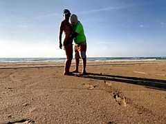 Enthousiasteling, Strand, Hd, Meesteres, Moeder, Nudist, Penis, Openbaar