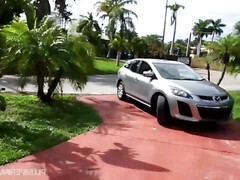 Arsch, Grosse titten, Vollbusig, Pummelig, Fett, Handjob, Reif, Im freien