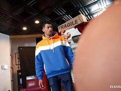 Grote lul, Grote mammen, Bruinharig, Rondborstig, Hardcore, Openbaar, Kut duiken, Geschoren