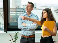デカ尻, 茶髪の, 口内発射, イく瞬間, 手コキする, キス, なめる, ティーン
