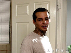 Grote lul, Biseksueel, Pijpbeurt, Bruinharig, Diep in de keel, Man, Man man vrouw, Trio