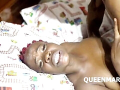 Amateur, Gros cul, Noire, Poilue, Fait maison, Mère que j'aimerais baiser, Chatte, Mouillée