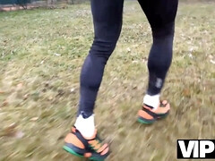 Grosse titten, Pummelig, Gehörnter ehemann, Tschechisch, Geld, Natürlichen titten, Titten, Ehefrau