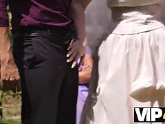 ブロンド, 結婚, 巨乳な, 浮気者, 天然, アウトドア, 剃毛, ストッキング