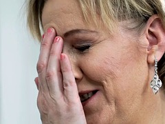 Sucer une bite, Tir de sperme, Mamie, Branlette thaïlandaise, Hard, Léchez, Masturbation, Mature