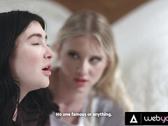 Culo grande, Rubia, Morena, Trio, Tetas