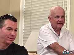 デカパイ, ブロンド, フェラチオ, 浮気する, ハードコア, 人妻の, 淫乱熟女, 妻