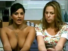 Gros seins, Plantureuse, Fille latino, Seins naturels, Nénés, Rétro ancien, Webcam