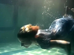 18 летние, Большие сиськи, Брюнетки, Женщины, Хд, Киски, Русские, Под водой