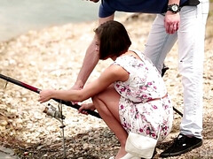 18 ans, Gros seins, Plantureuse, Seins naturels, Petite femme, Adolescente, Nénés