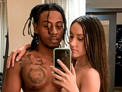 Arsch, Blasen, Braunhaarige, Handjob, Hardcore, Interrassisch, Muschi, Jungendliche (18+)