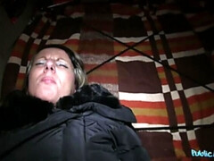 フェラチオ, 車, カップル, 中出し, バック, ハメ撮り, 公共, オマンコ