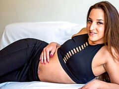 ブロンド, フェラチオ, バック, 手コキする, 自然山雀, 剃毛, ストリッピング, ティーン