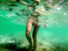 Leie, Strand, Grosser arsch, Grosse titten, Braunhaarige, Zierlich, Muschi, Titten