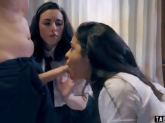 Noire, Brunette brune, Collège université, Queue, 2 femmes 1 homme, Hard, Hd, Élève