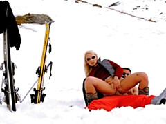 Anal, Gros cul, Grosse bite, Blonde, En levrette, Seins naturels, Adolescente, Nénés
