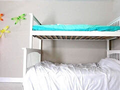 Grosser schwanz, Schwarz, Blasen, Braunhaarige, Besamung, Kehlenfick, Reiten, Dürr