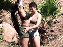 18 ans, Cul, En gros plan de très près, Noir ébène, Masturbation, Orgasme, De plein air, Nénés