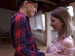 69 negenenzestig, Grote mammen, Zoenen, Lesbisch, Kut duiken, Voorbinddildo, Tiener, Tieten likken