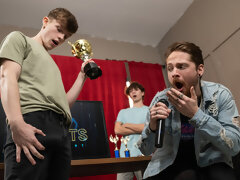 Homo