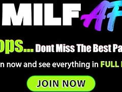 Grosser arsch, Grosser schwanz, Hundestellung, Reif, Milf, Mutti, Pov, Titten