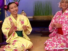 アジア人, 顔射, 女, Hd, なめる, オマンコ, 馬乗り, 三人