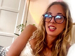 Blasen, Spermaladung, Süss, Familie, Brille, Pov, Reiten, Jungendliche (18+)