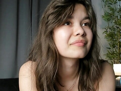 Grosse titten, Braunhaarige, Vollbusig, Frau, Fingern, Lingerie, Masturbation, Solo