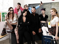 デカパイ, フェラチオ, 茶髪の, バック, 手コキする, ハードコア, キス, タトゥー