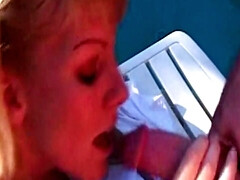 Anaal, Pijpbeurt, Hardcore, Kut duiken, Slet, Tieten likken, Oud, Nat