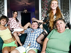 18 jahre, Grosser arsch, Grosser schwanz, Grosse titten, Blasen, Hundestellung, Dürr, Jungendliche (18+)