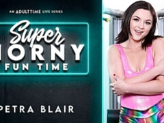 茶髪の, 目瞪口呆, 手コキする, 下着, オナニー, 淫乱熟女, タトゥー, おもちゃ