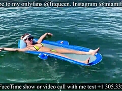 Блондинки, Эксгибиционист, Хд, На публике, Киски, Табу, Подглядывание, Влажная