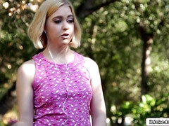 18 jaar, Lieveling, Blond, Lesbisch, Ondergoed, Pornster, Kut duiken, Tiener