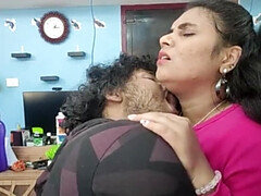 カップル, 人妻の, 旦那, インド人, キス, 乳首, フェラする, 妻
