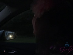 Брюнетки, Пальцем, Подружка, Оргазм, На природе, От первого лица, На публике, Киски