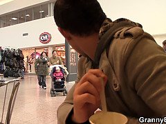 Européenne, Jeux, Hard, Mère que j'aimerais baiser, Maman, Réalité, Maigrichonne, Nénés