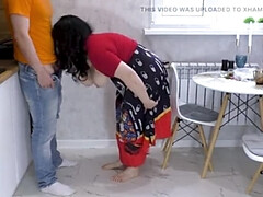 18 jahre, Leie, In den arsch, Grosser arsch, Grosse titten, Reif, Milf, Mutti